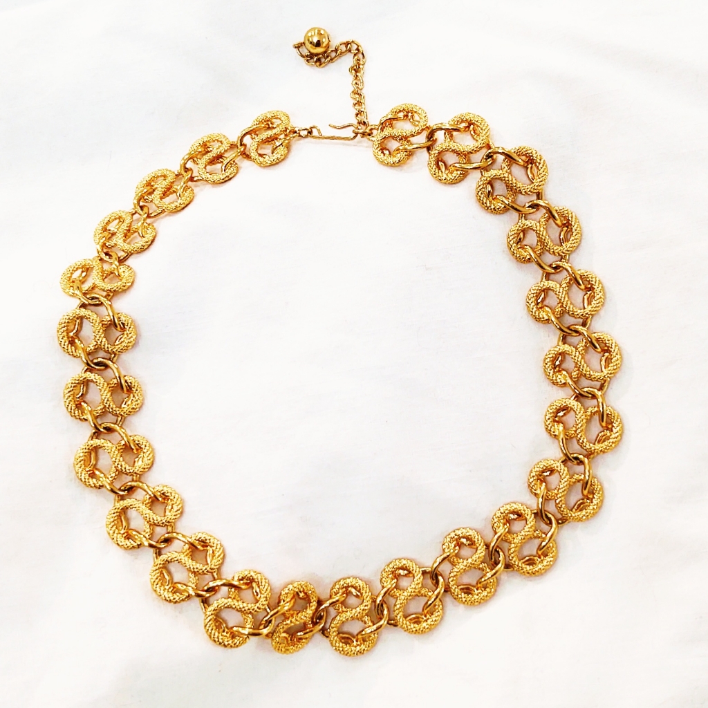 Vintage Napier Oversized Gold Necklace 60$